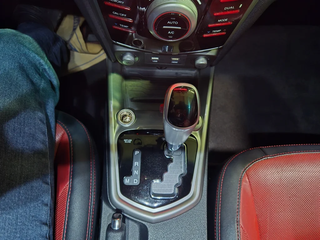 KG_Mobility_Ssangyong Tivoli LX 2WD