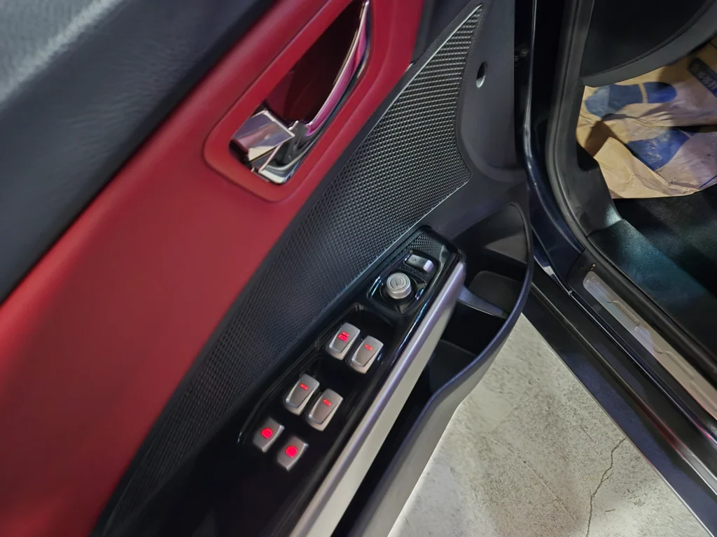 KG_Mobility_Ssangyong Tivoli LX 2WD