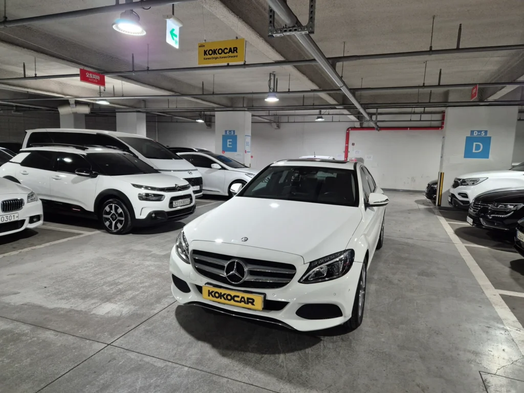 Benz C-Class W205 C220 d Avantgarde