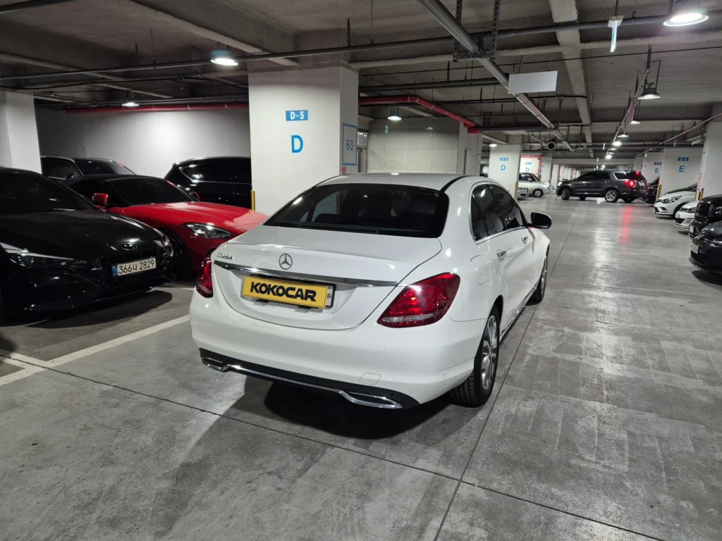 Benz C-Class W205 C220 d Avantgarde