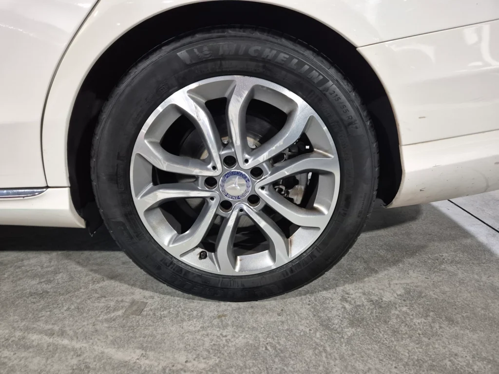 Benz C-Class W205 C220 d Avantgarde