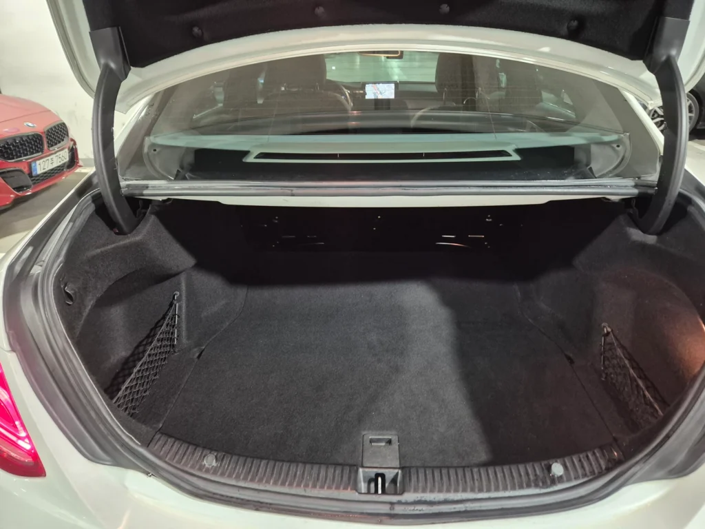 Benz C-Class W205 C220 d Avantgarde