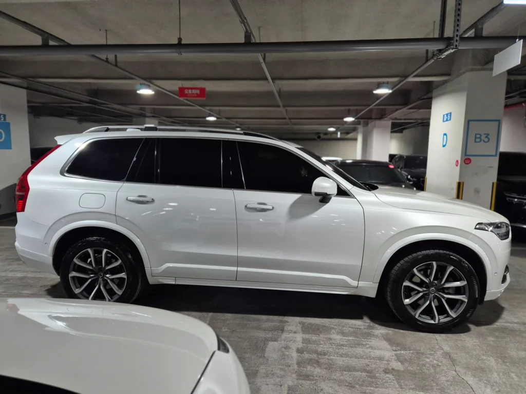 Volvo XC90 2nd generation D5 Momentum
