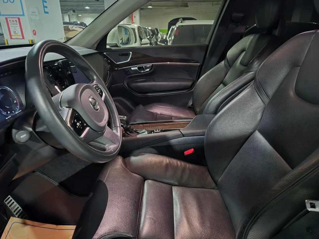 Volvo XC90 2nd generation D5 Momentum