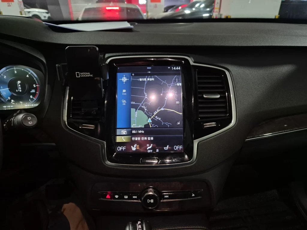 Volvo XC90 2nd generation D5 Momentum