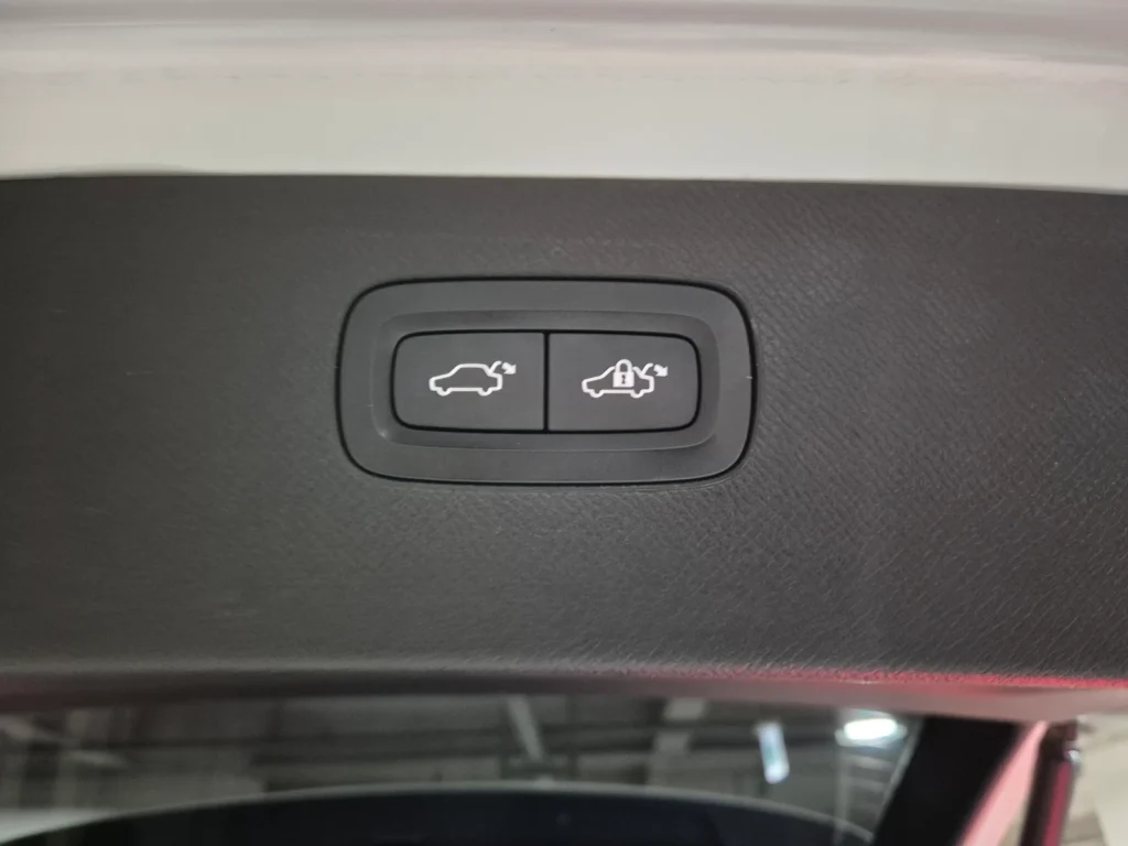 Volvo XC90 2nd generation D5 Momentum