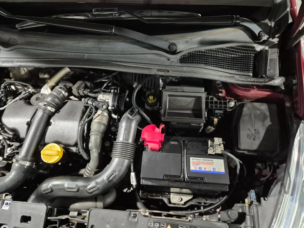 Renault-KoreaSamsung Clio Intens