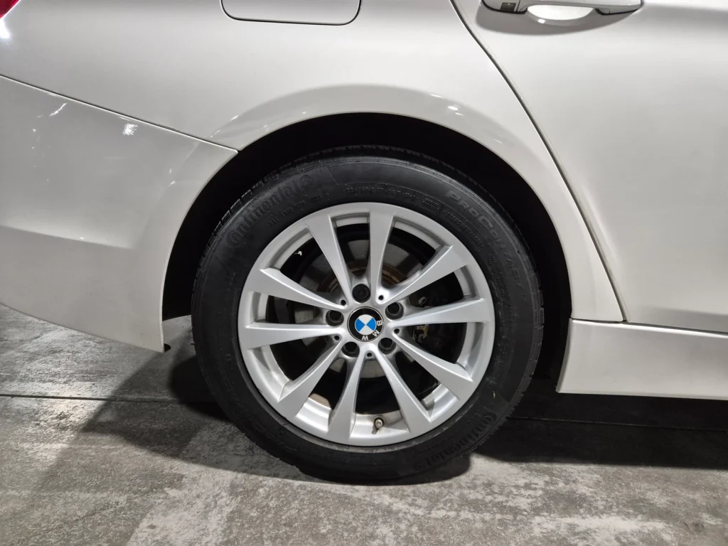 BMW 3 Series (F30) 320d