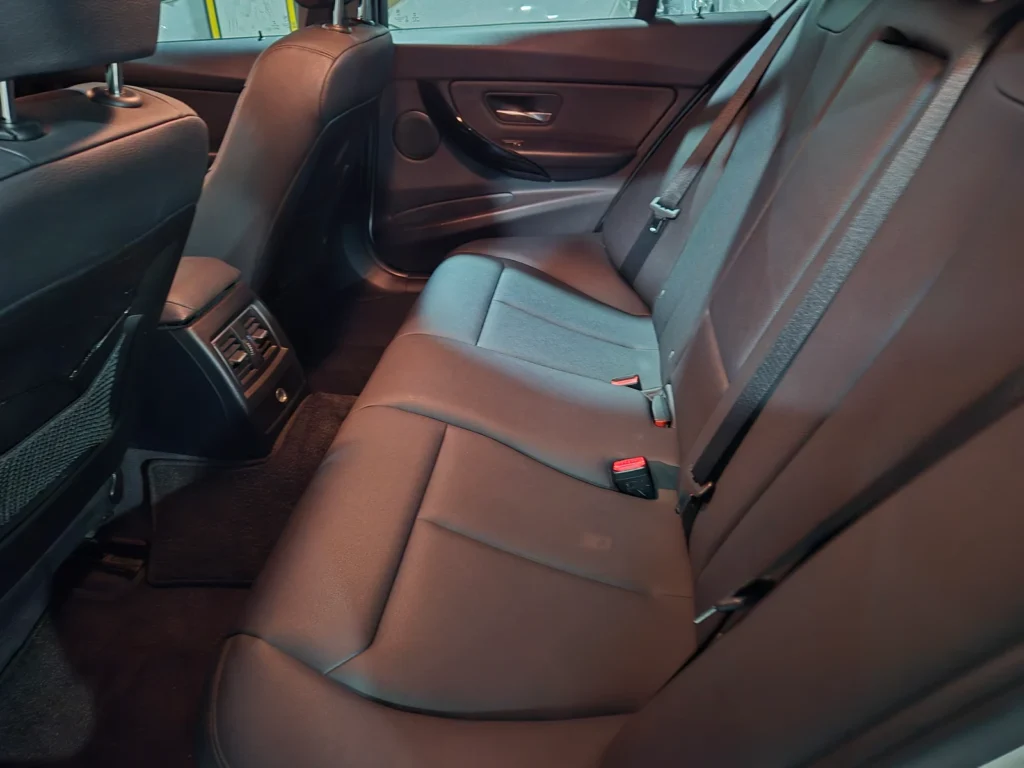 BMW 3 Series (F30) 320d