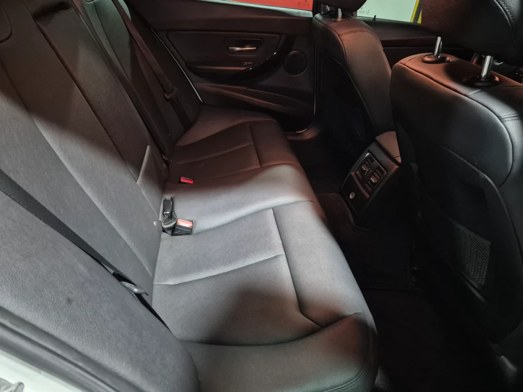 BMW 3 Series (F30) 320d