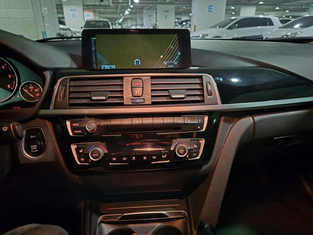 BMW 3 Series (F30) 320d