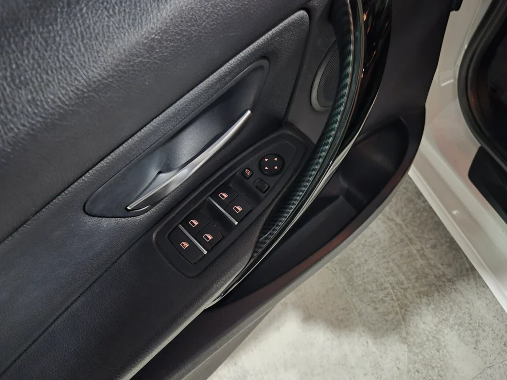 BMW 3 Series (F30) 320d