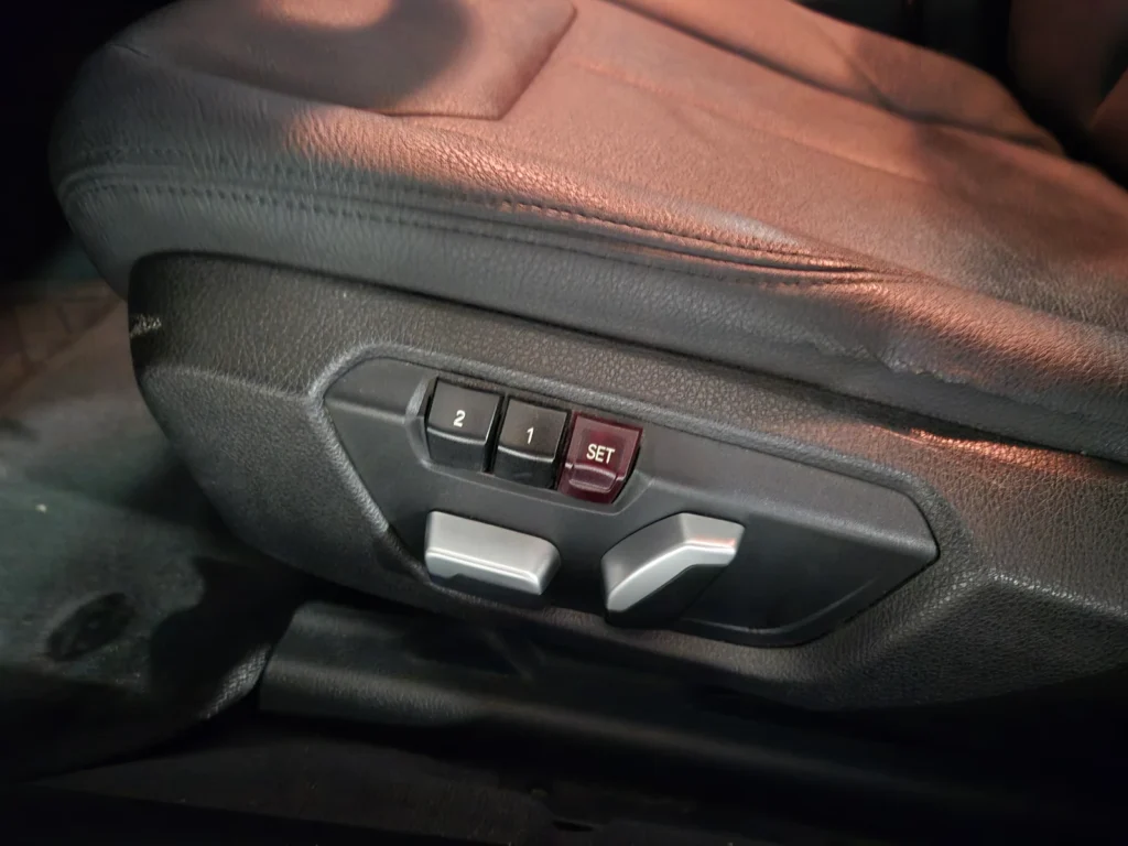 BMW 3 Series (F30) 320d