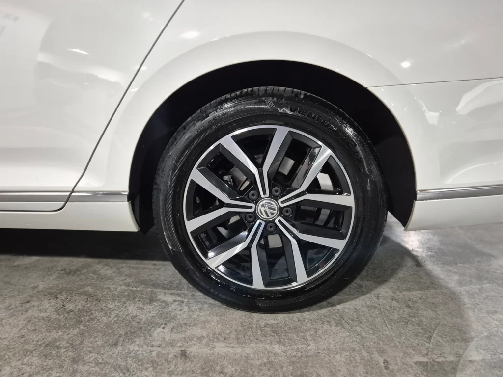 Volkswagen Passat GT (B8) 2.0 TDI Premium