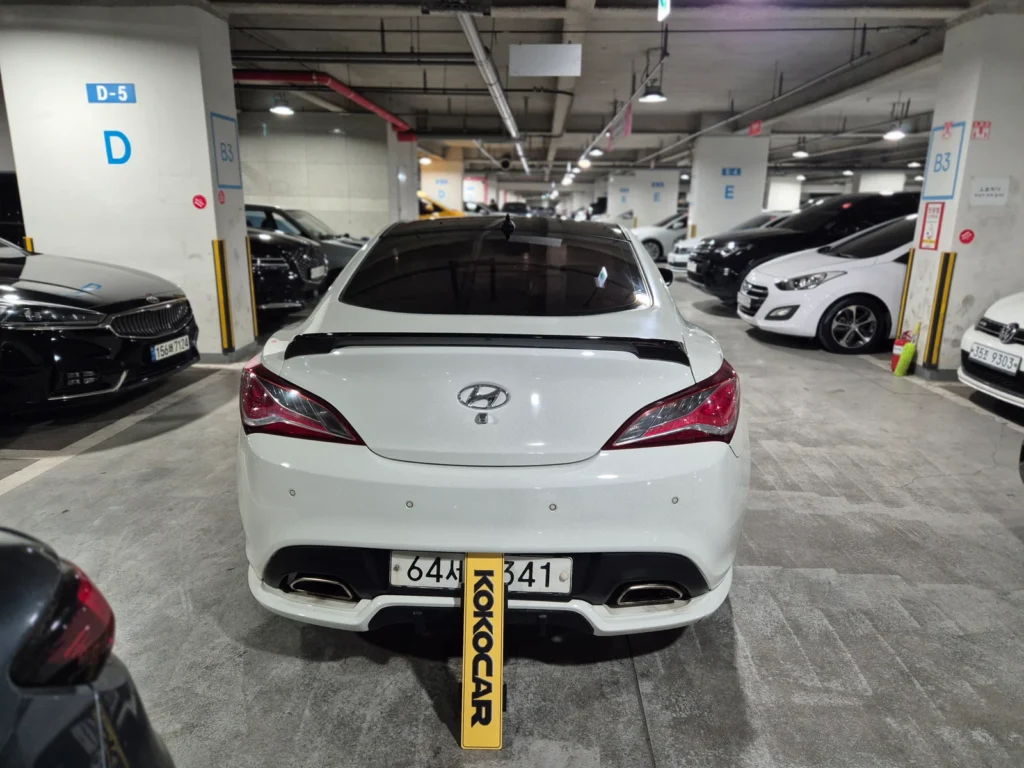 Hyundai Genesis Coupe 2.0 Turbo P