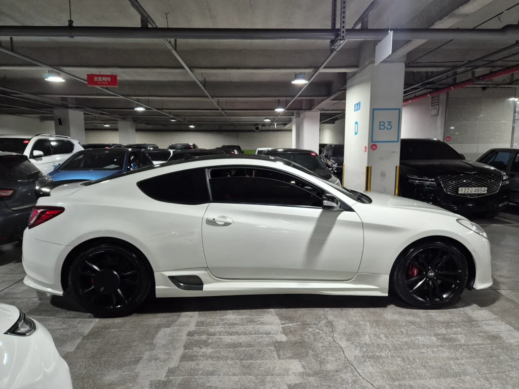 Hyundai Genesis Coupe 2.0 Turbo P