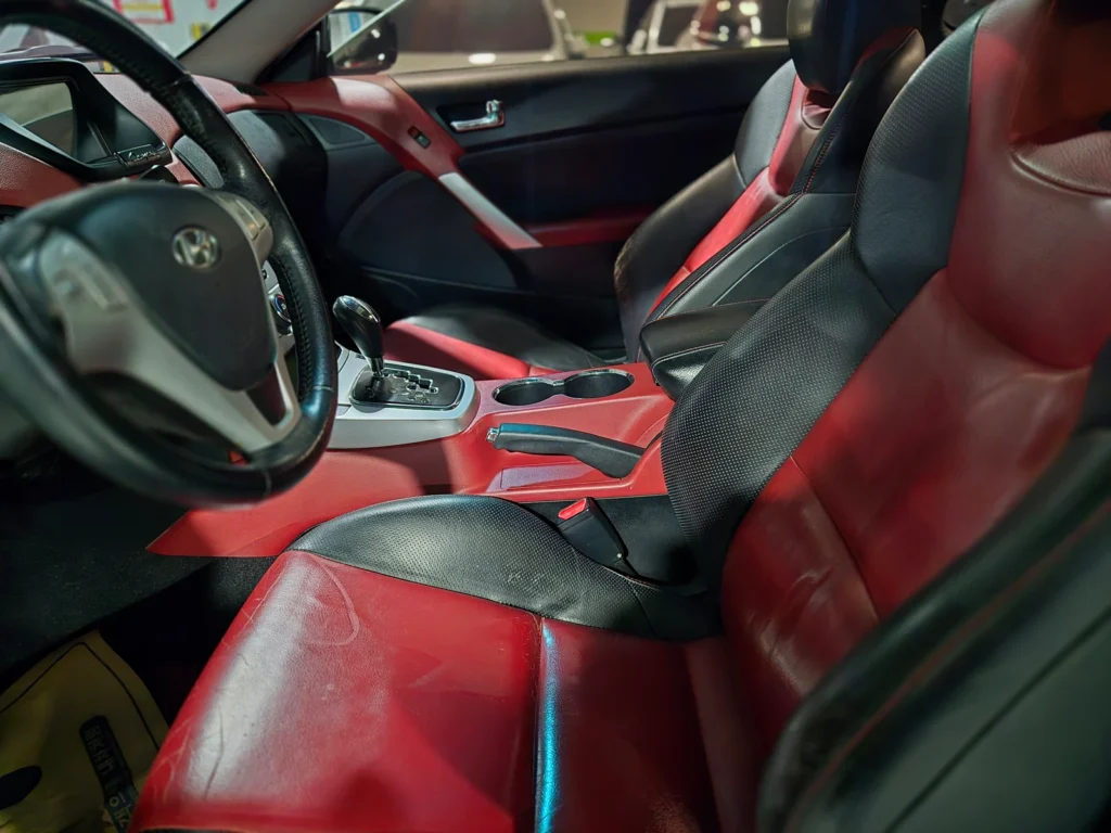 Hyundai Genesis Coupe 2.0 Turbo P