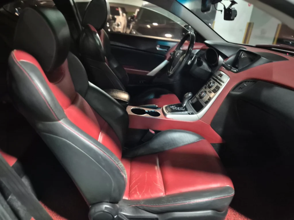 Hyundai Genesis Coupe 2.0 Turbo P