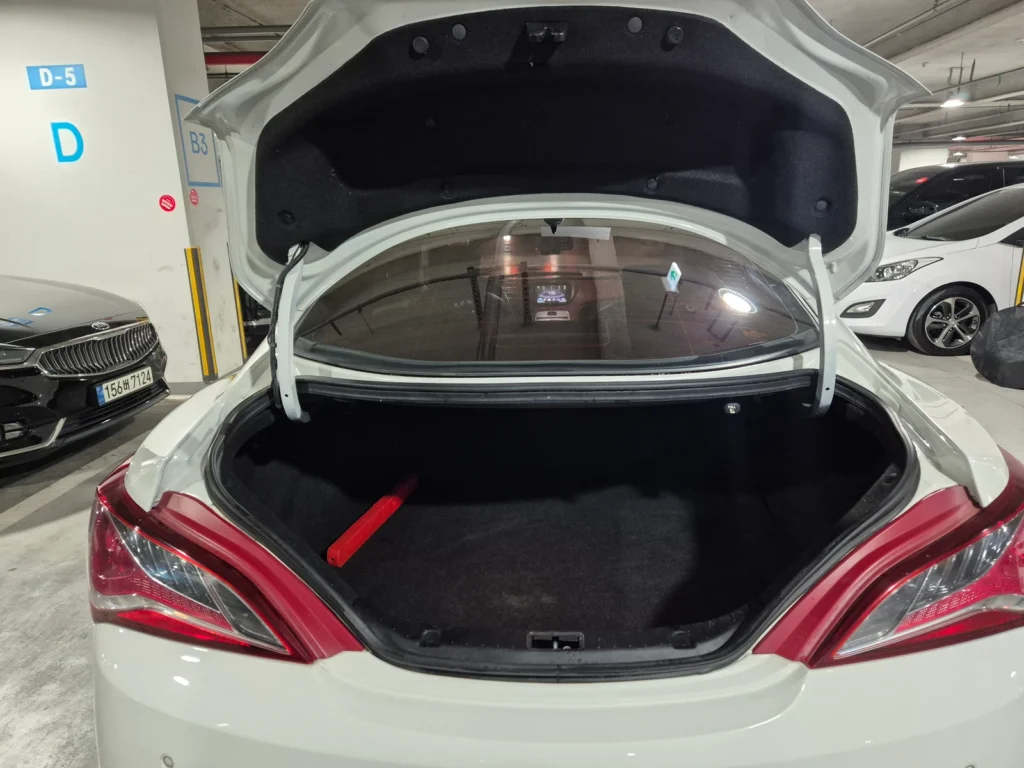 Hyundai Genesis Coupe 2.0 Turbo P