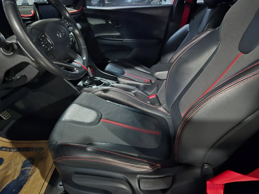 Hyundai Veloster (JS) 1.6 Turbo Sport