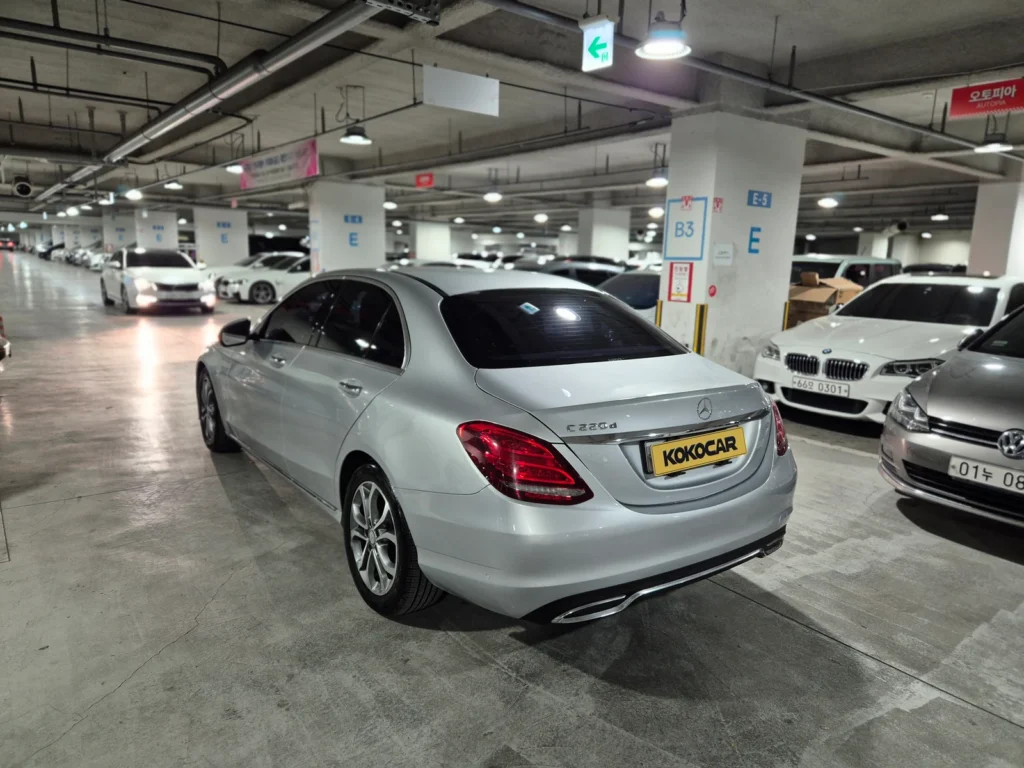 Benz C-Class W205 C220 d Avantgarde