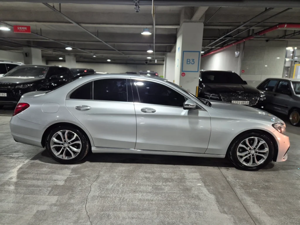 Benz C-Class W205 C220 d Avantgarde