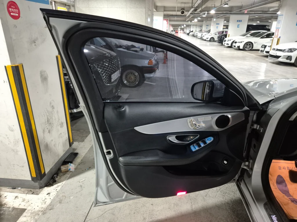 Benz C-Class W205 C220 d Avantgarde