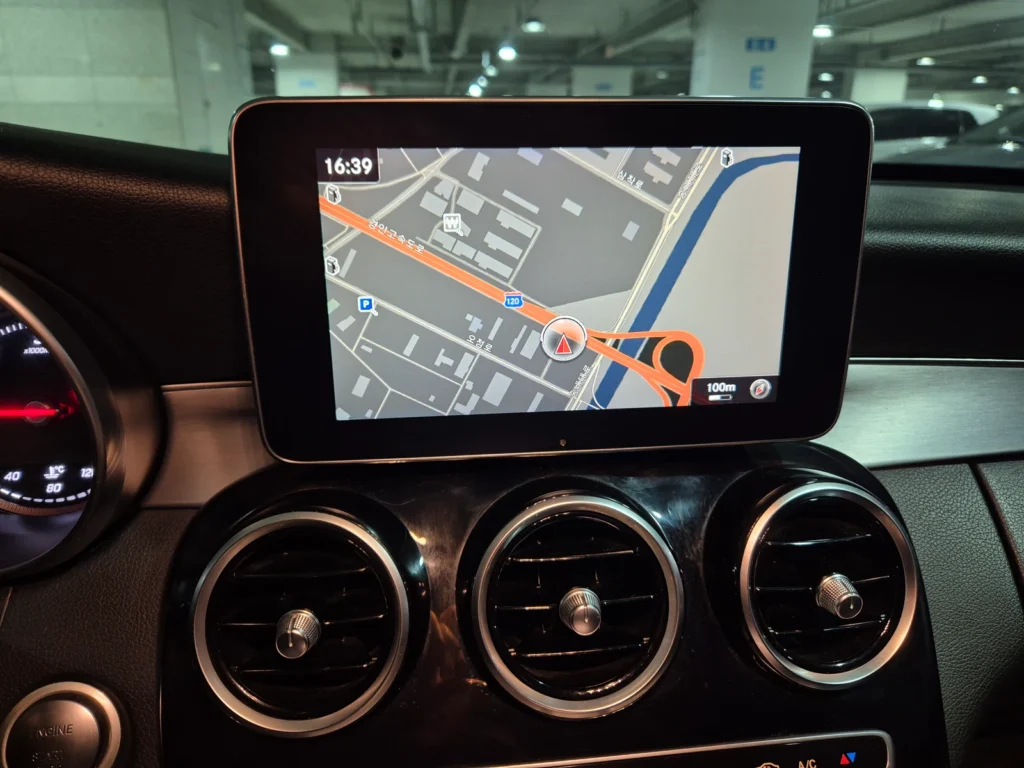 Benz C-Class W205 C220 d Avantgarde