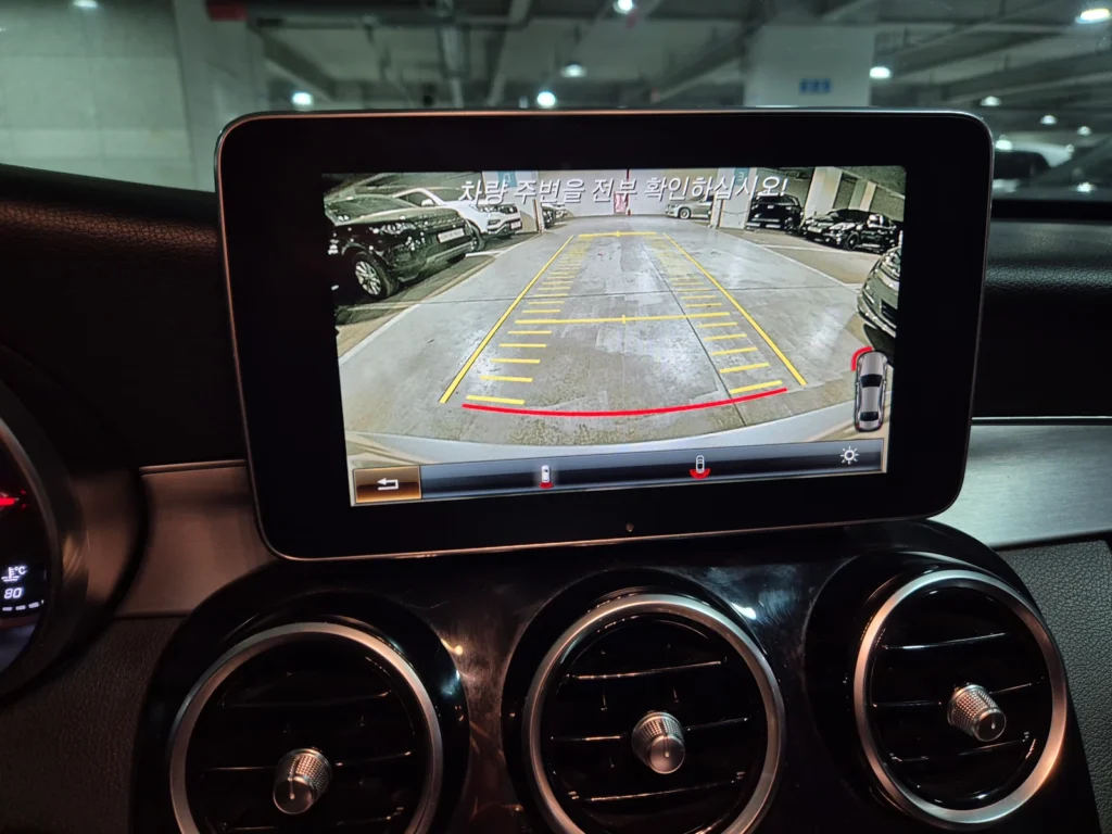 Benz C-Class W205 C220 d Avantgarde