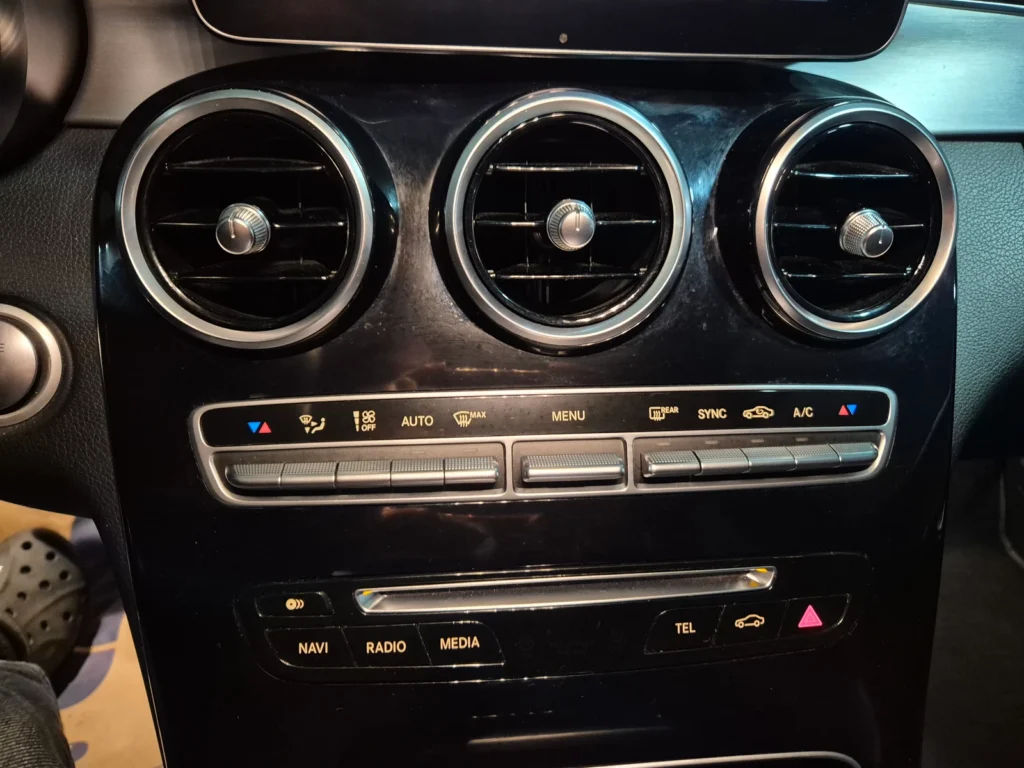 Benz C-Class W205 C220 d Avantgarde