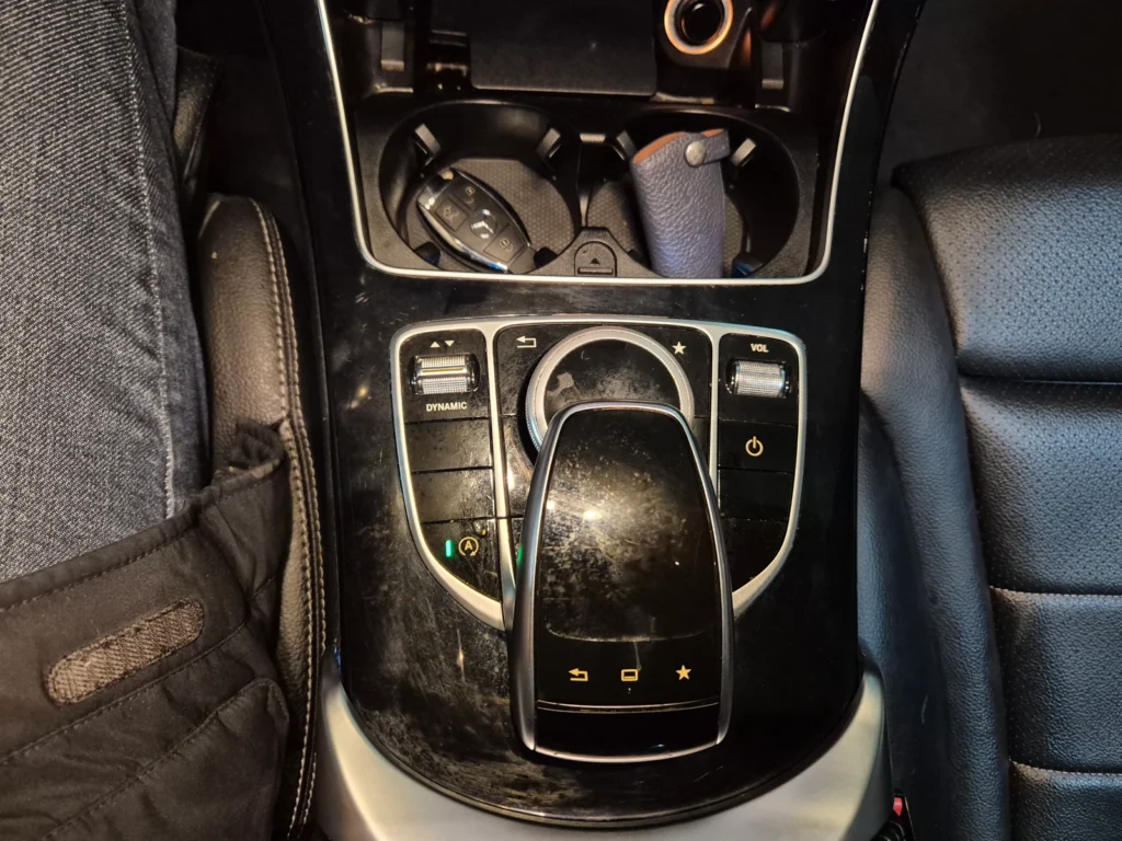 Benz C-Class W205 C220 d Avantgarde