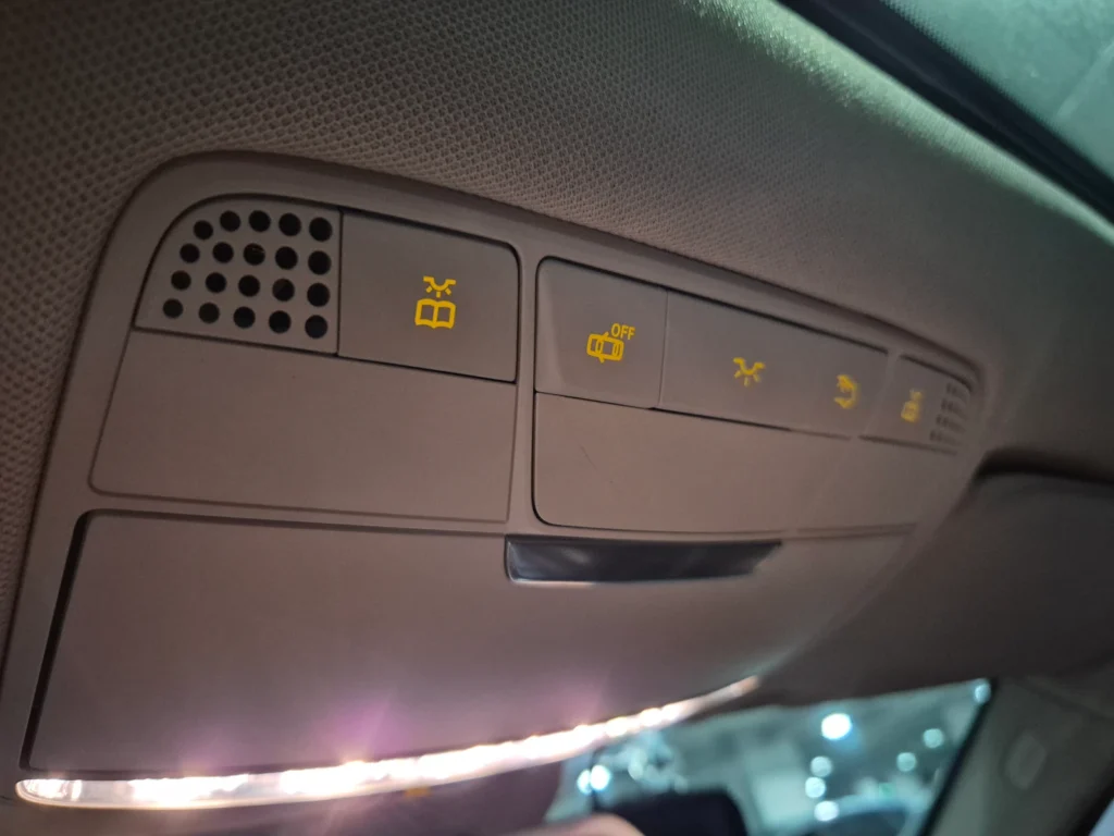 Benz C-Class W205 C220 d Avantgarde