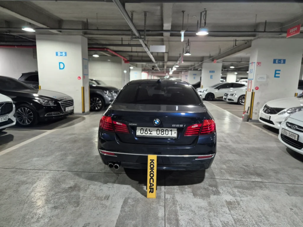 BMW 5 Series (F10) 528i xDrive Luxury Plus