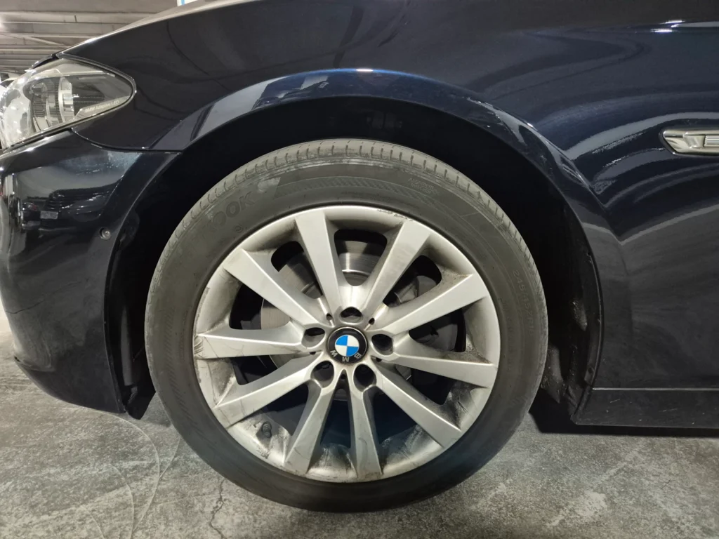 BMW 5 Series (F10) 528i xDrive Luxury Plus