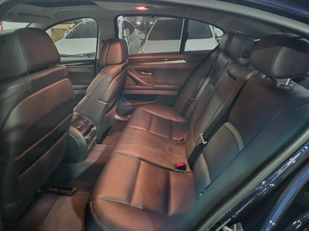 BMW 5 Series (F10) 528i xDrive Luxury Plus