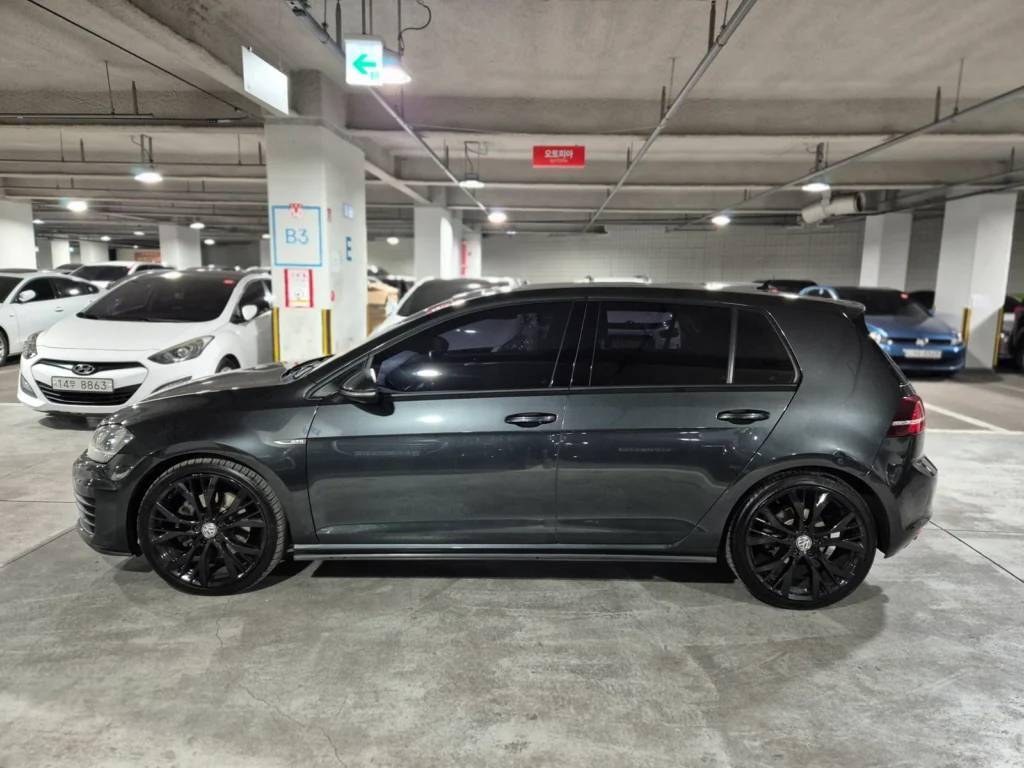 Volkswagen Golf 7th Gen 2.0 GTD Extreme Edition