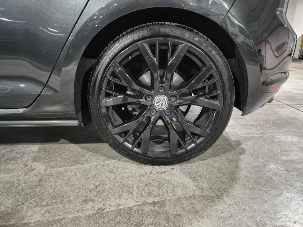 Volkswagen Golf 7th Gen 2.0 GTD Extreme Edition