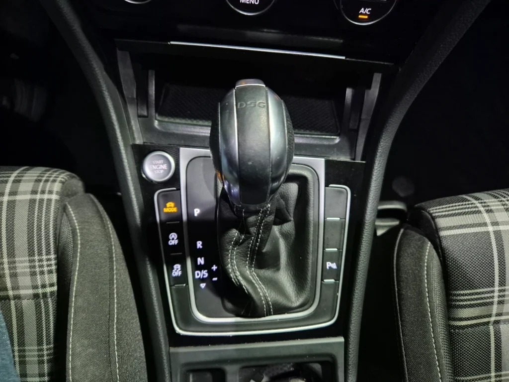 Volkswagen Golf 7th Gen 2.0 GTD Extreme Edition