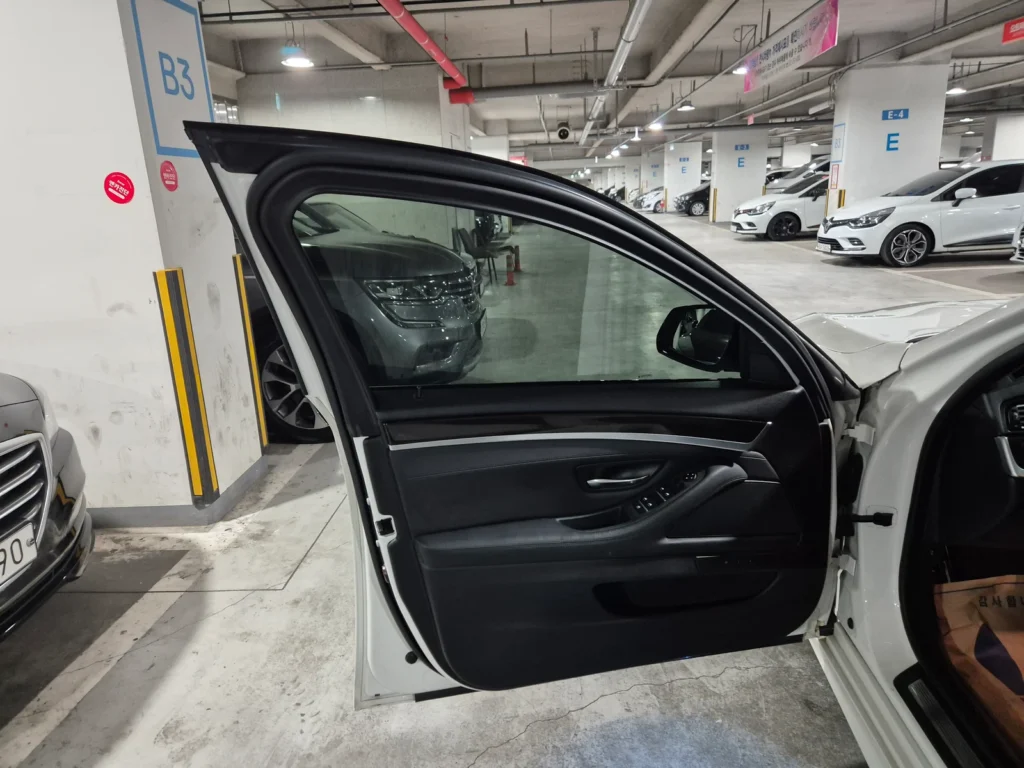 BMW 5 Series (F10) 528i M Aerodynamic