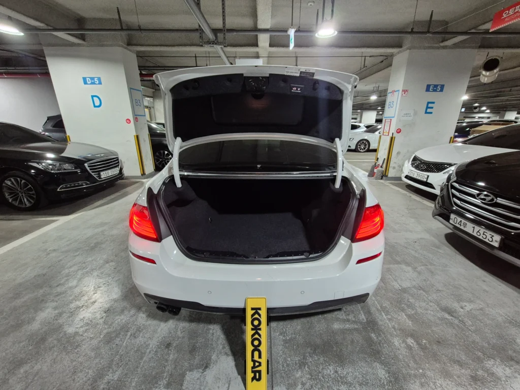 BMW 5 Series (F10) 528i M Aerodynamic