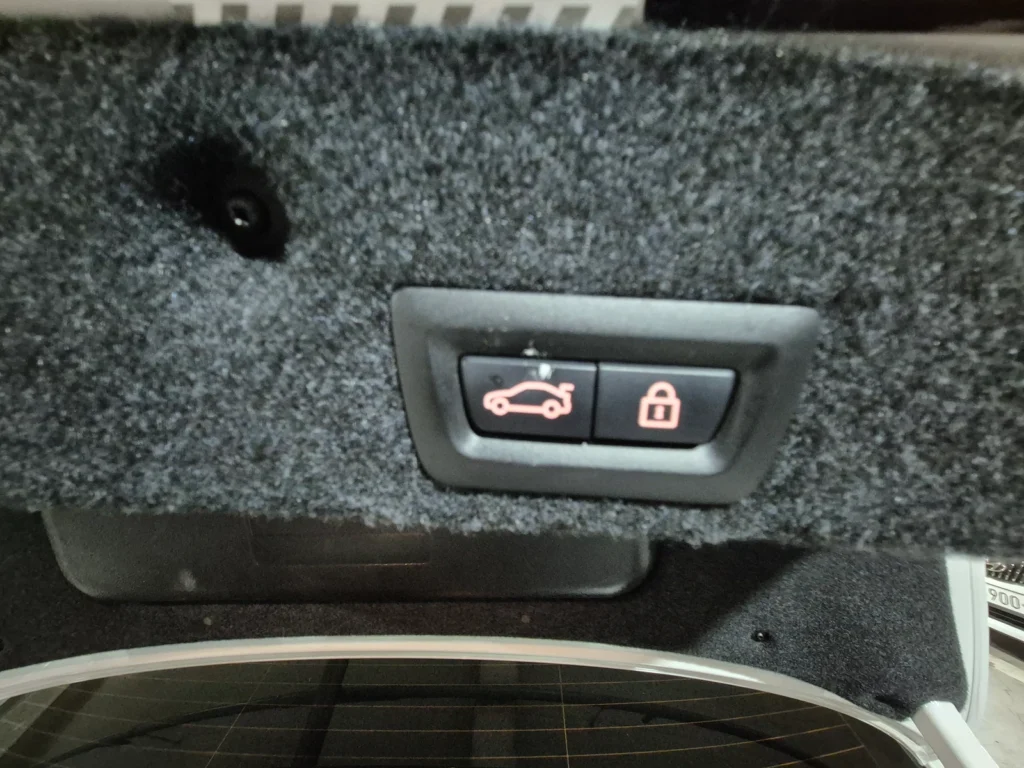 BMW 5 Series (F10) 528i M Aerodynamic