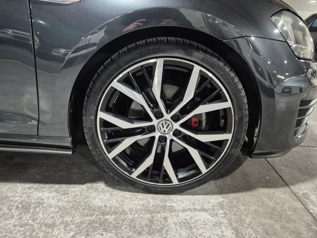 Volkswagen Golf 7th Generation 2.0 GTD Extreme Edition