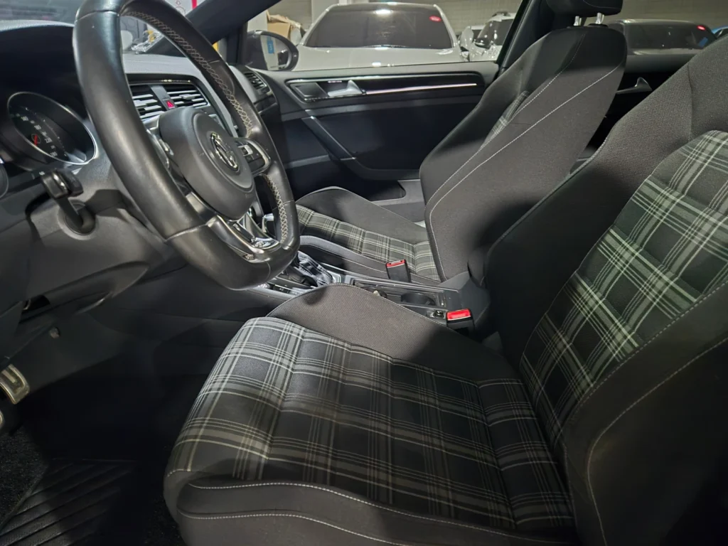 Volkswagen Golf 7th Generation 2.0 GTD Extreme Edition