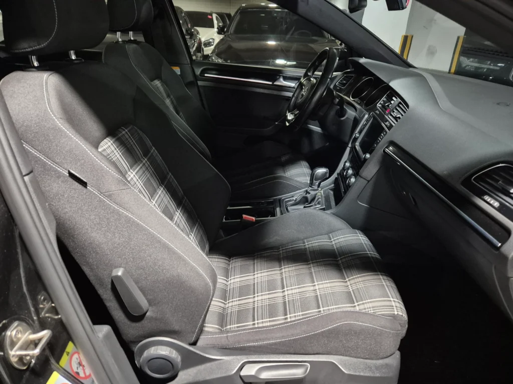 Volkswagen Golf 7th Generation 2.0 GTD Extreme Edition