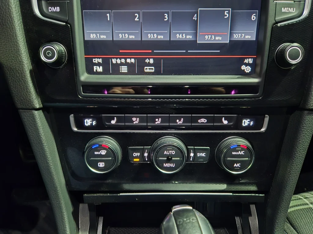 Volkswagen Golf 7th Generation 2.0 GTD Extreme Edition