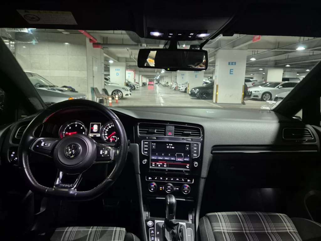 Volkswagen Golf 7th Generation 2.0 GTD Extreme Edition