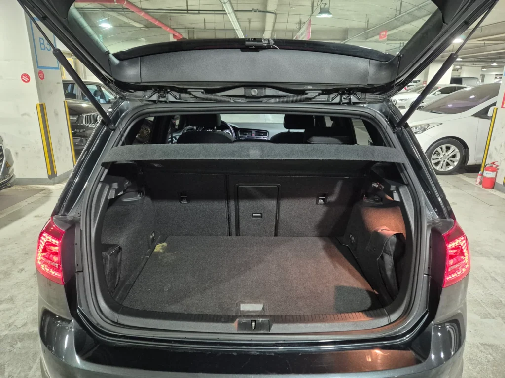 Volkswagen Golf 7th Generation 2.0 GTD Extreme Edition