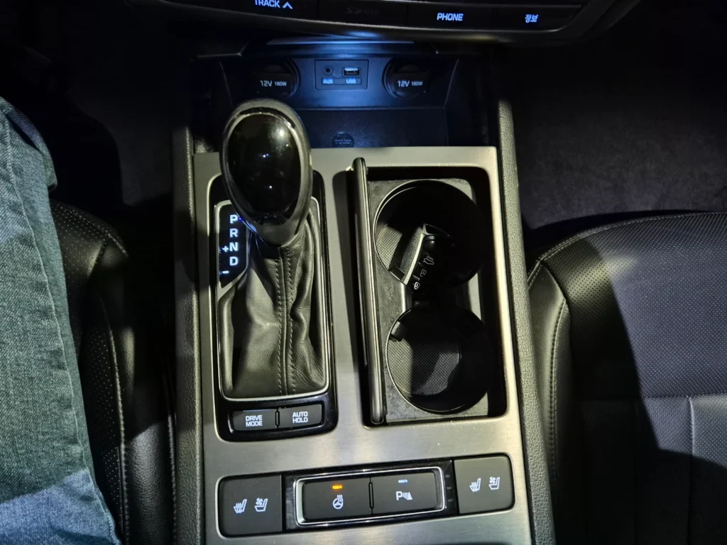 Hyundai Genesis DH G330 Modern