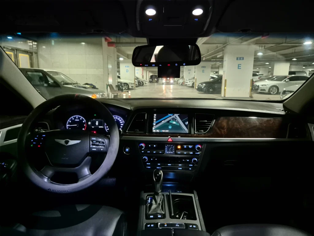 Hyundai Genesis DH G330 Modern