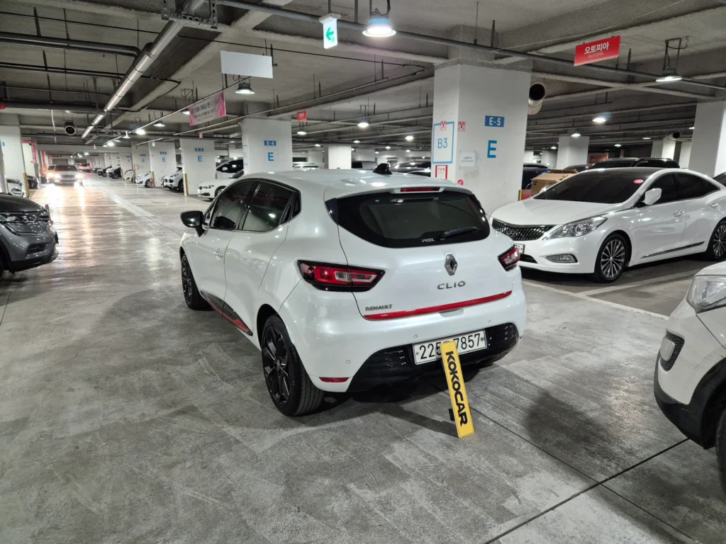 Renault-KoreaSamsung Clio Iconic